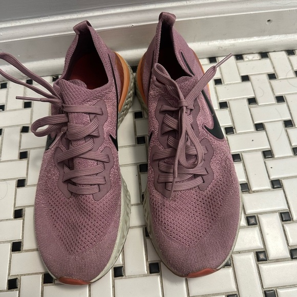 Nike Women's Purple Running Shoes - Picture 1 of 5